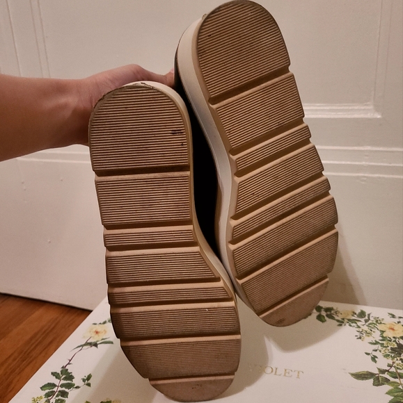 Chelsea & Violet Irena Lace-Up Lug Sole Platform Oxfords Size 6.5/7 - Picture 4 of 10